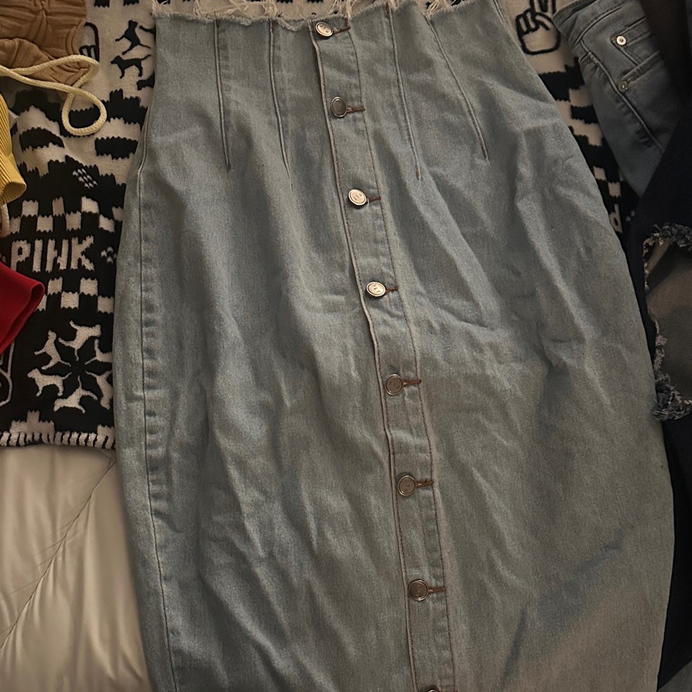 PrettyLittleThing Light Blue Denim Pencil Skirt